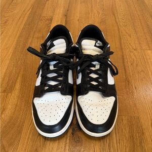 Nike Panda Dunks